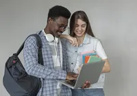 Experiência universitária gratuita para milhares de jovens em todo o Brasil é oferecida nesta quinta