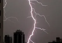 Fortes chuvas: Bahia é atingida por mais de 90 mil raios em 48 horas imagem