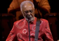 Gilberto Gil emociona público com homenagem a Preta Gil em show