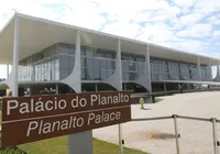 Governo faz limpa e promove exoneração em massa de bolsonaristas imagem