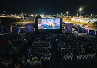 Gratuito! Cinema inflável transforma Lauro de Freitas em sala gigante