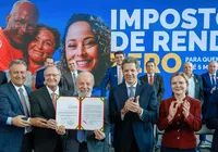 Imposto de Renda: Lula sanciona isenção para quem ganha até R$ 5 mil imagem
