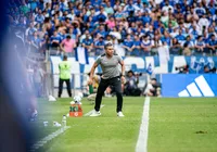 Jair elogia performance do Vitória e afirma que "falta efetividade"