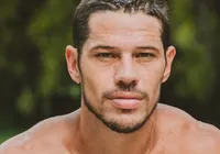 José Loreto é flagrado com nova affair em paraíso da Bahia; confira