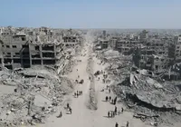 Mais de meio milhão de palestinos voltam para a Cidade de Gaza imagem