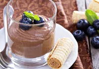 Melhor sobremesa do dia: aprenda mousse de café com apenas 3 ingredientes