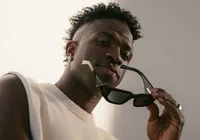 Modelo expõe vício sexual de Vini Jr: “Não consegue ter um diálogo” imagem