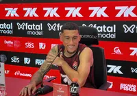 "Não é hora de olhar para o Bahia", opina Baralhas antes do Ba-Vi