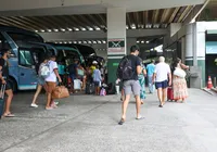 Novo ônibus viajará o Brasil com cama no lugar das cadeiras imagem