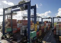 O porto em expansão