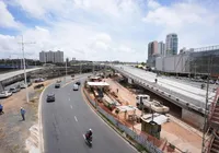 Obras de viaduto alteram trânsito na Avenida ACM a partir desta quinta