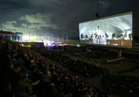 'Pecadores' assusta Salvador em exibição gigante do Open Air Brasil imagem