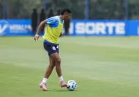 Por que Rogério Ceni escalou um menino de 16 anos contra o Flamengo imagem
