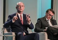 Preso, Bolsonaro sinaliza apoio a Ciro Gomes contra o PT imagem