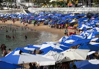 Proibição de kits nas praias: banhistas se posicionam sobre PL em Salvador imagem