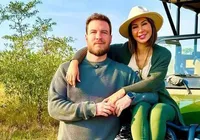 Quase R$ 100 mil em vaso: marido se revolta com gasto de ex-BBB imagem