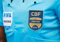 Questionada, arbitragem brasileira concorre a melhor do mundo