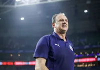 Rogério Ceni vai quebrar marca histórica pelo Bahia contra o Fortaleza