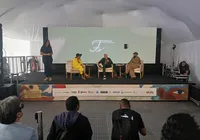 Russo Passapusso faz desabafo na Flica: "A literatura me fez sobreviver”