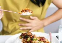 Seu estômago dói? Esses alimentos amados por todos podem ser os vilões