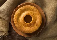 Simples e gostoso: aprenda fazer o bolo de pão de queijo perfeito imagem