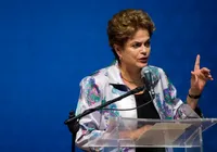 Sucessão no STF: Dilma tem preferido, mas evita pressionar Lula imagem