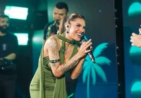 Tays Reis retorna aos palcos de Salvador com novo álbum e clima de verão