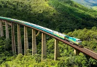 Trem de passeio que liga 2 estados do Brasil ganha versão noturna imagem