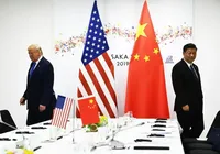 Trump anuncia tarifas adicionais de 100% para a China imagem