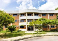Universidade abre concurso com salários de R$ 8 mil imagem