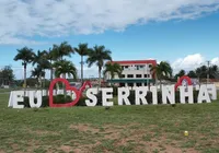 "Vai, pula": homem é preso após obrigar vítima a se jogar de prédio na Bahia imagem