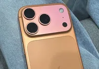 iPhone 17: usuários relatam desbotamento e mudança de cor imagem