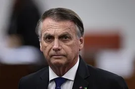 Antivacina e conspirações: o ator que vai interpretar Bolsonaro no cinema - Imagem