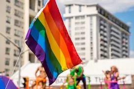 Apple retira aplicativos LGBTQIAP+ da App Store por ordem de governo - Imagem