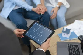 Avaliador de imóveis: a profissão que paga R$ 15 mil/mês e você não conhecia - Imagem