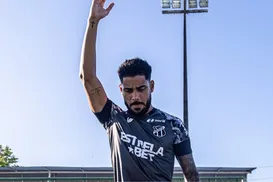 Bahia ou Ceará? Lateral emprestado analisa retorno ao Tricolor em 2026 - Imagem