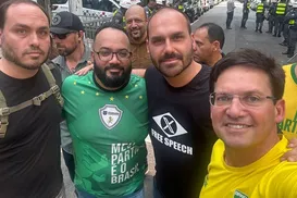 Bolsonaristas baianos repudiam prisão de Bolsonaro - Imagem