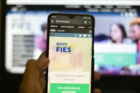 Caixa inicia renegociação de dívidas do Novo FIES com descontos - Imagem
