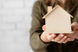 Cantora famosa defende casamento em casas separadas: “Coisa romântica” - Imagem