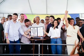 Jerônimo anuncia aporte milionário em nova escola de tempo integral - Imagem