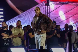 Show de Leo Santana é adiado após 4h de atraso - Imagem