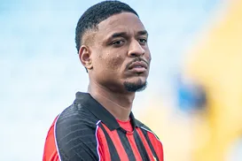 Talento da base do Vitória defenderá time baiano em 2026; saiba tudo - Imagem