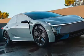 Toyota promete revolucionar com lançamento do Corolla - Imagem