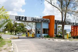 Universidade baiana oferece 1.386 vagas com salários de quase R$ 4 mil - Imagem