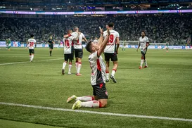 Vitória volta ao Allianz e tenta repetir feito de 2024; retrospectiva - Imagem