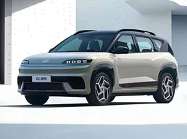Hyundai lança carro elétrico e entra na disputa com BYD e Geely - Imagem