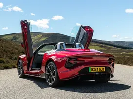 O carro de luxo inglês que a MG Motor traz para o Brasil; saiba preço - Imagem