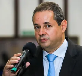 Deputado Nelson Leal abandona reeleição e assume campanha de ACM Neto - Imagem