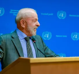 Transporte público gratuito: a aposta de Lula para se reeleger presidente - Imagem