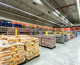 A lei em vigor que atinge Assaí, Atacadão e mais supermercados na Bahia
